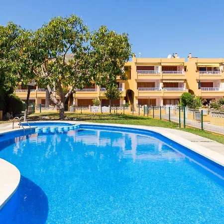 Francesca With Pool In Playa De